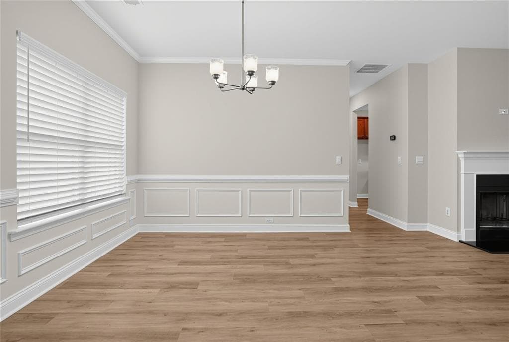 3 bedroom, 3 bathroom, 2,081 sq ft single family residence for sale at 3400 Brackenwood Road, Loganville, GA 30052 — photo 7
