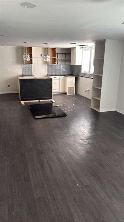 3 bedroom, 2 bathroom, 1,410 sq ft single family residence for sale at 1559 Old Concord Road, Marietta, GA 30060 — photo 4