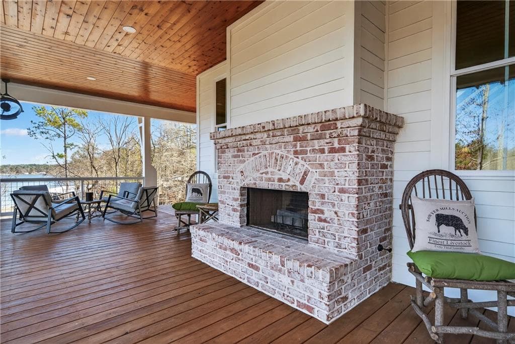 4 bedroom, 5 bathroom, 3,579 sq ft single family residence for sale at 98 Bagley Road, Eatonton, GA 31024 — photo 6