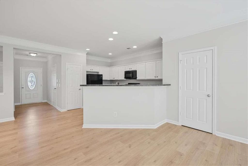 3 bedroom, 3 bathroom, 1,650 sq ft townhouse for sale at 3303 Fernview Drive, Lawrenceville, GA 30044 — photo 10
