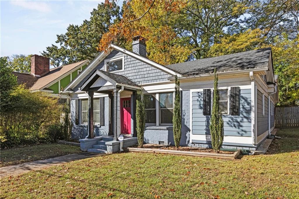 4 bedroom, 3 bathroom, 1,517 sq ft single family residence under contract at 897 Lawton Street, Atlanta, GA 30310