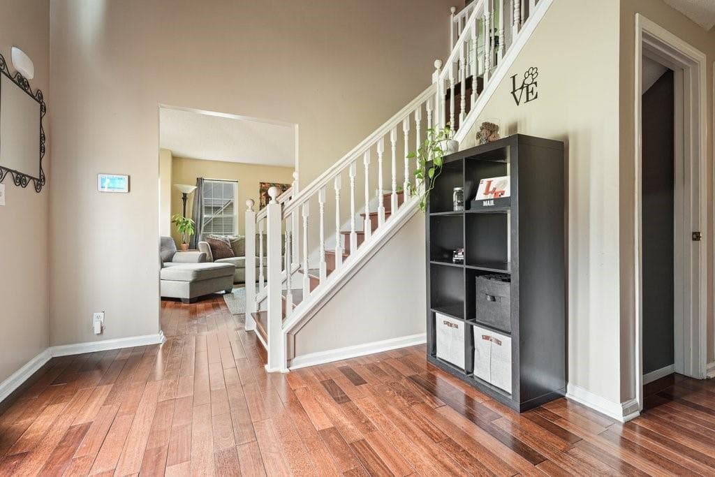 6 bedroom, 4 bathroom, 4,310 sq ft single family residence for sale at 371 Silverleaf Lane, Dallas, GA 30157 — photo 4