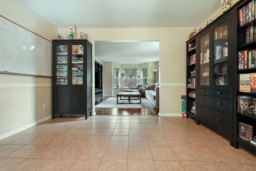6 bedroom, 4 bathroom, 4,310 sq ft single family residence for sale at 371 Silverleaf Lane, Dallas, GA 30157 — photo 8