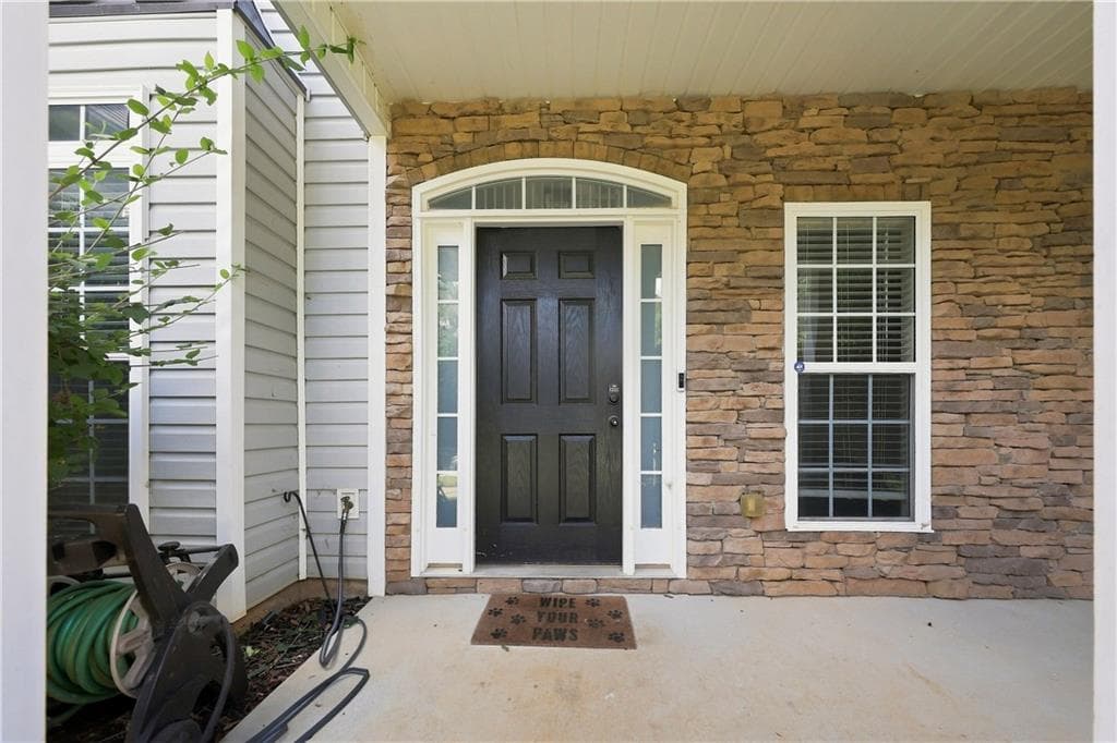 5 bedroom, 3 bathroom, 2,606 sq ft single family residence for sale at 44 Creekside Way, Hiram, GA 30141 — photo 2
