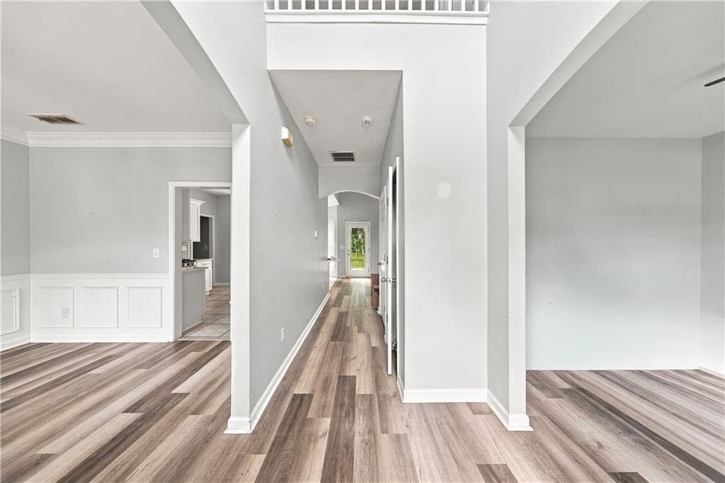 5 bedroom, 3 bathroom, 2,606 sq ft single family residence for sale at 44 Creekside Way, Hiram, GA 30141 — photo 3