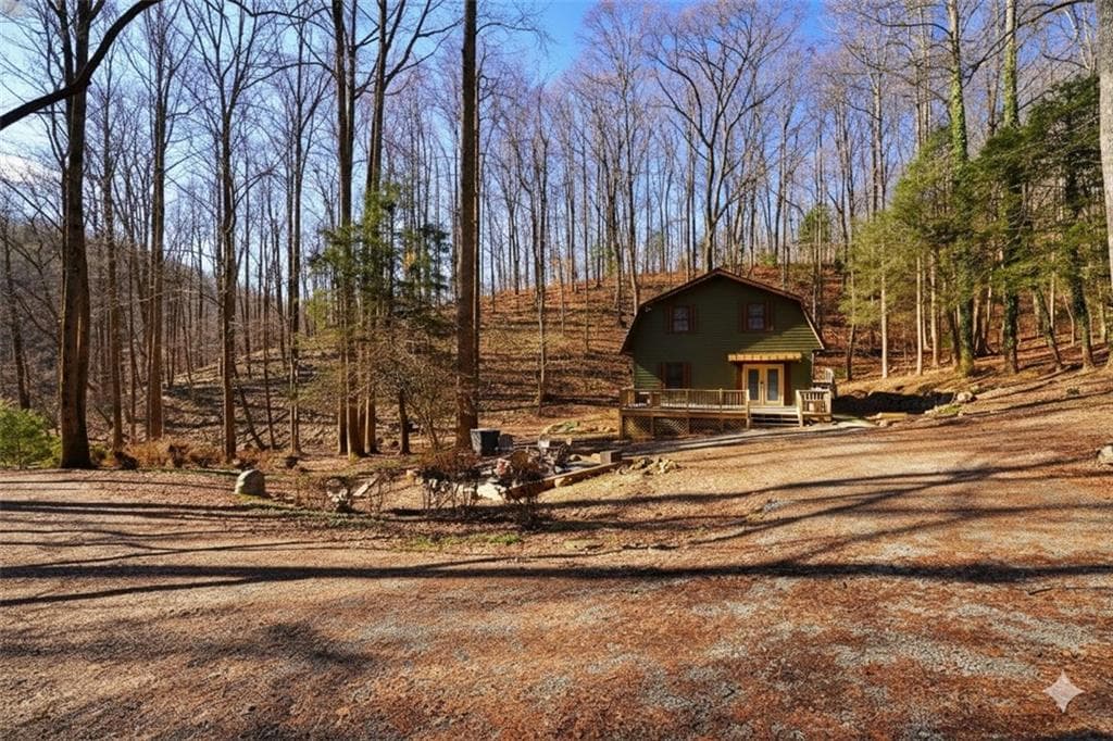4 bedroom, 2 bathroom, 1,512 sq ft single family residence for sale at 172 Sweetwater Road, Blue Ridge, GA 30513 — photo 8