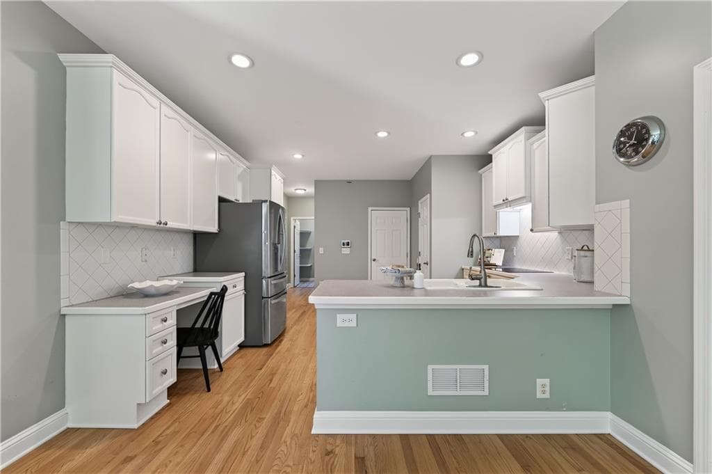 4 bedroom, 4 bathroom, 2,510 sq ft single family residence for sale at 125 Birmingham Walk, Alpharetta, GA 30004 — photo 9