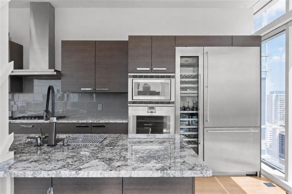2 bedroom, 3 bathroom, 1,919 sq ft condominium for sale at 45 Ivan Allen Jr Boulevard 2505, Atlanta, GA 30308 — photo 9