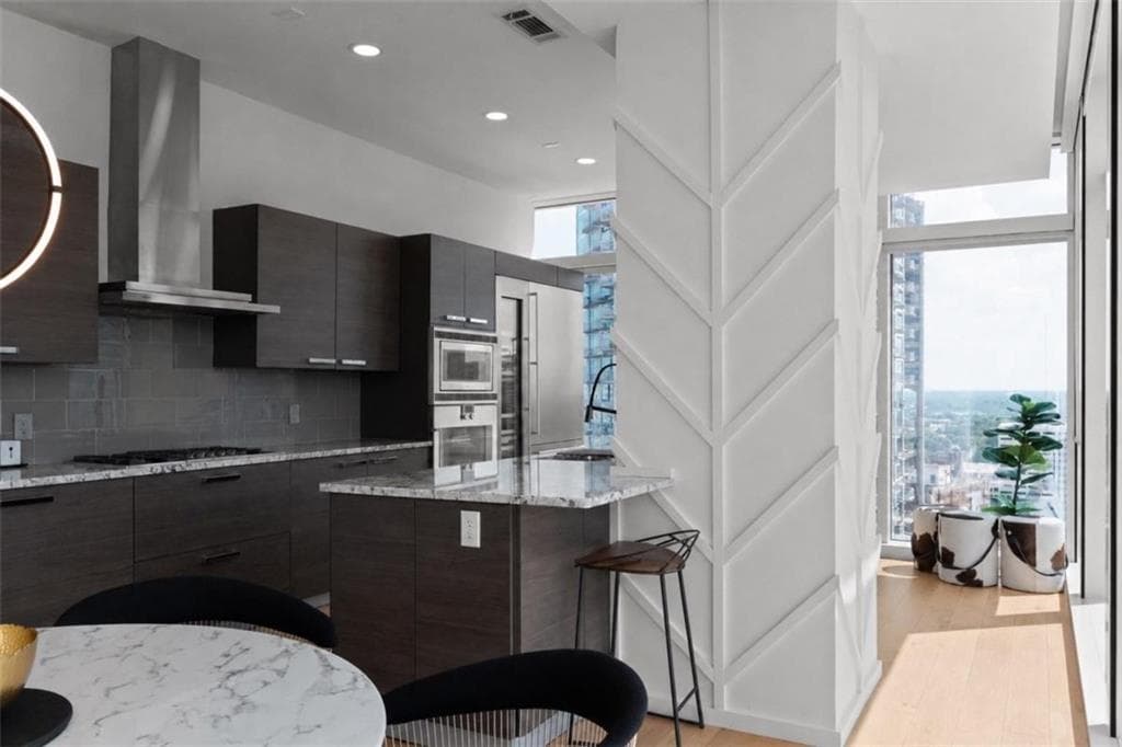 2 bedroom, 3 bathroom, 1,919 sq ft condominium for sale at 45 Ivan Allen Jr Boulevard 2505, Atlanta, GA 30308 — photo 7