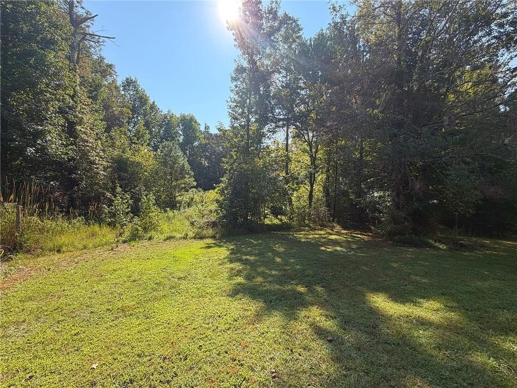 2 bedroom, 1 bathroom, 944 sq ft single family residence for sale at 724 Upper Bethany Road, Ball Ground, GA 30107 — photo 7