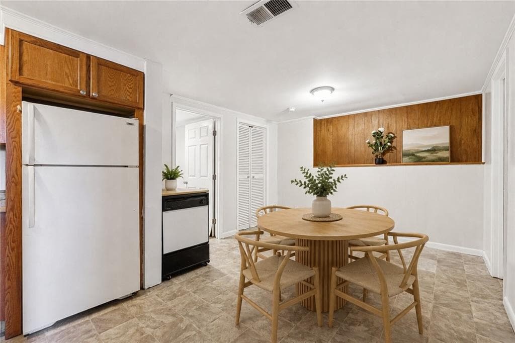 1 bedroom, 1 bathroom, 950 sq ft duplex for rent at 2073 E Roxboro Road B, Brookhaven, GA 30324 for $1,095 a month — photo 7