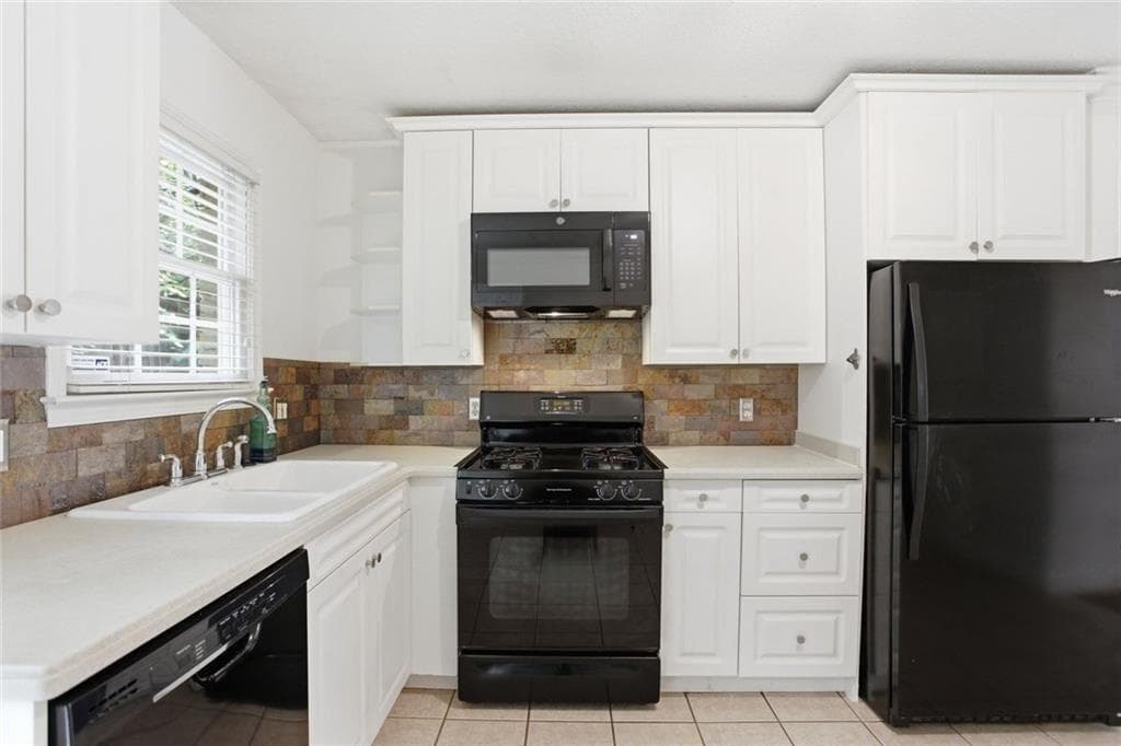 1 bedroom, 1 bathroom, 756 sq ft condominium for sale at 869 Briarcliff Road B 18, Atlanta, GA 30306 — photo 6