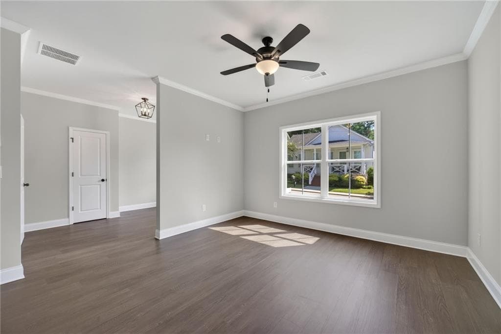 4 bedroom, 3 bathroom, 1,783 sq ft townhouse for sale at 316 Milledge Avenue, Monroe, GA 30655 — photo 5