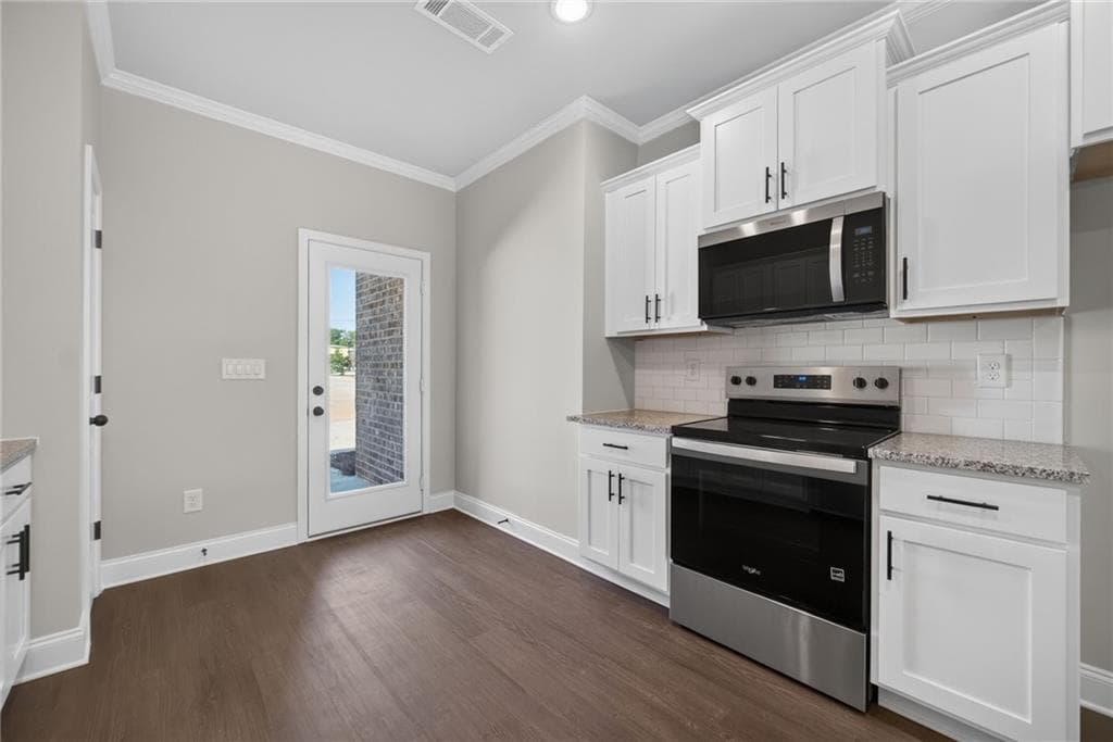 4 bedroom, 3 bathroom, 1,783 sq ft townhouse for sale at 316 Milledge Avenue, Monroe, GA 30655 — photo 10
