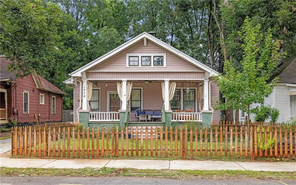 3 bedroom, 2 bathroom, 1,564 sq ft single family residence for sale at 1434 Athens Avenue, Atlanta, GA 30310 — photo 3