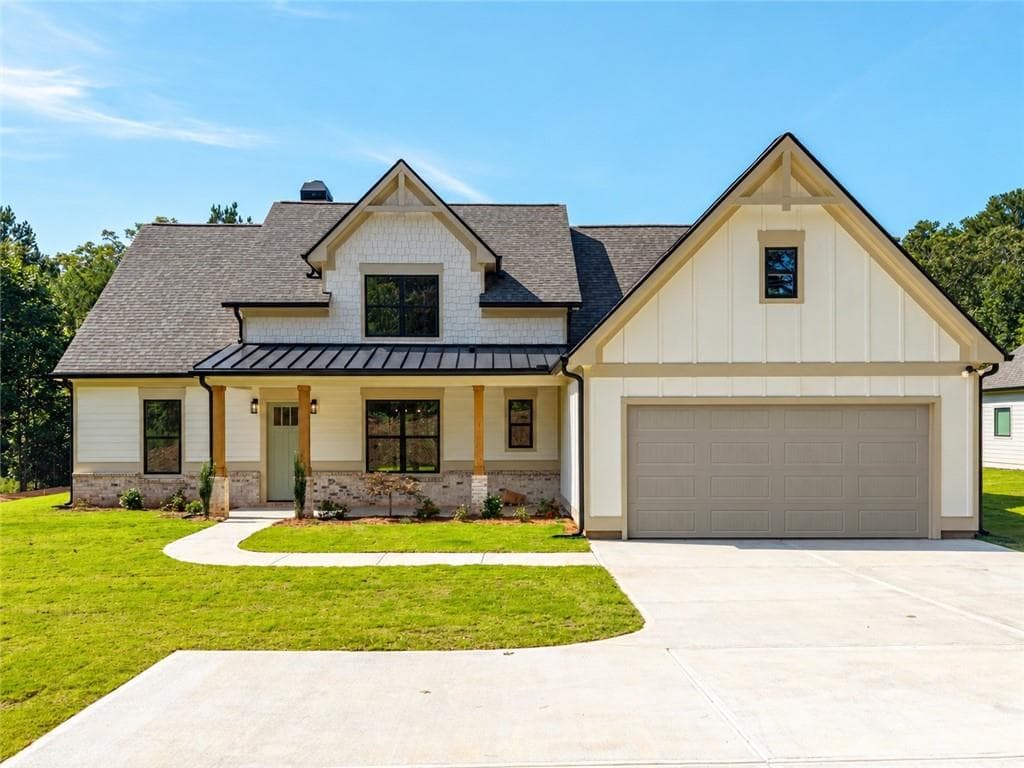 4 bedroom, 4 bathroom, 2,590 sq ft single family residence for sale at 953 Roundtop Road, Ellijay, GA 30540