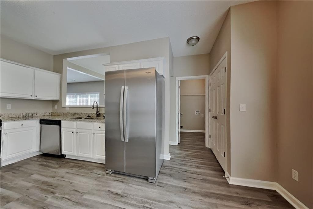 3 bedroom, 3 bathroom, 1,976 sq ft single family residence for rent at 4174 Glenaire Way, Acworth, GA 30101 for $2,225 a month — photo 5