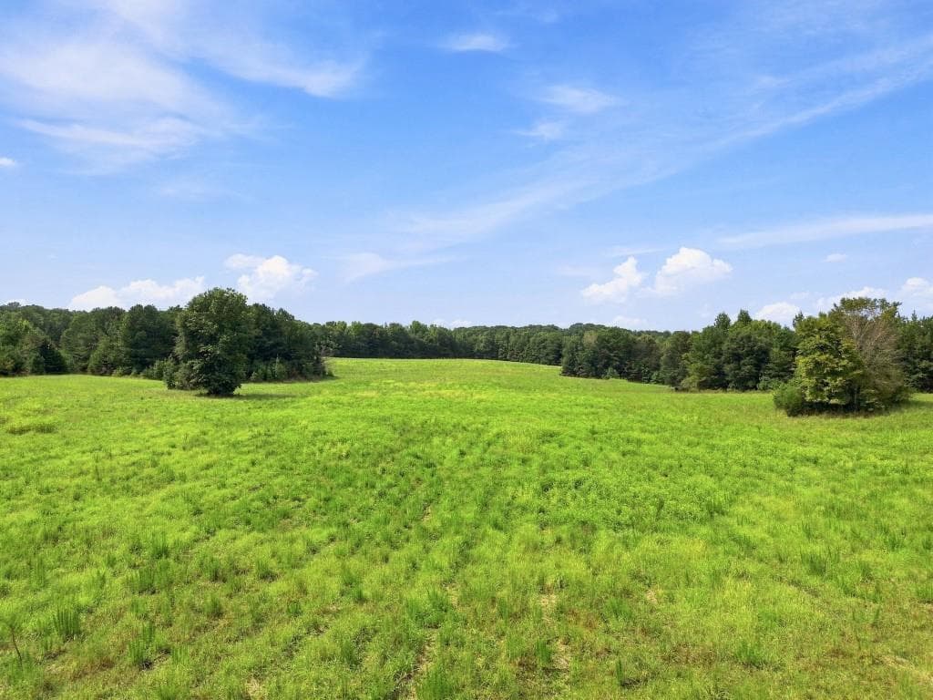 3 bedroom, 1 bathroom single family residence under contract at 409 Peeples Road, Rome, GA 30104 — photo 9
