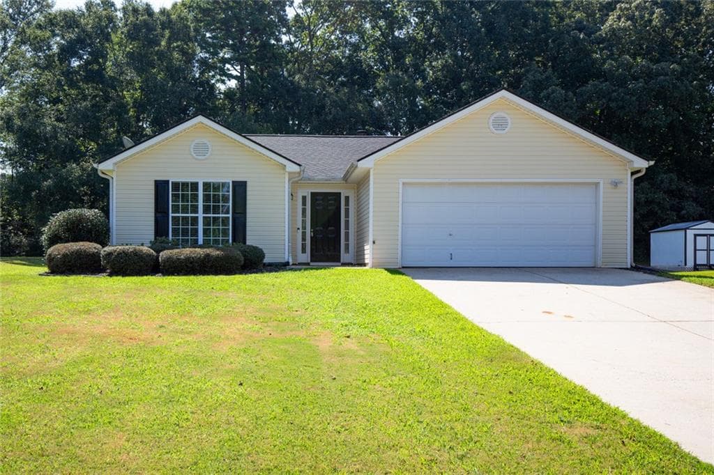 3 bedroom, 2 bathroom, 1,381 sq ft single family residence for rent at 1587 Brush Creek Dr, Winder, GA 30680 for $1,895 a month — photo 2