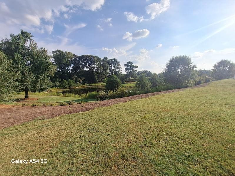 3 bedroom, 3 bathroom, 2,260 sq ft townhouse for sale at 1027 Sunny Lake Drive, Lawrenceville, GA 30043 — photo 7