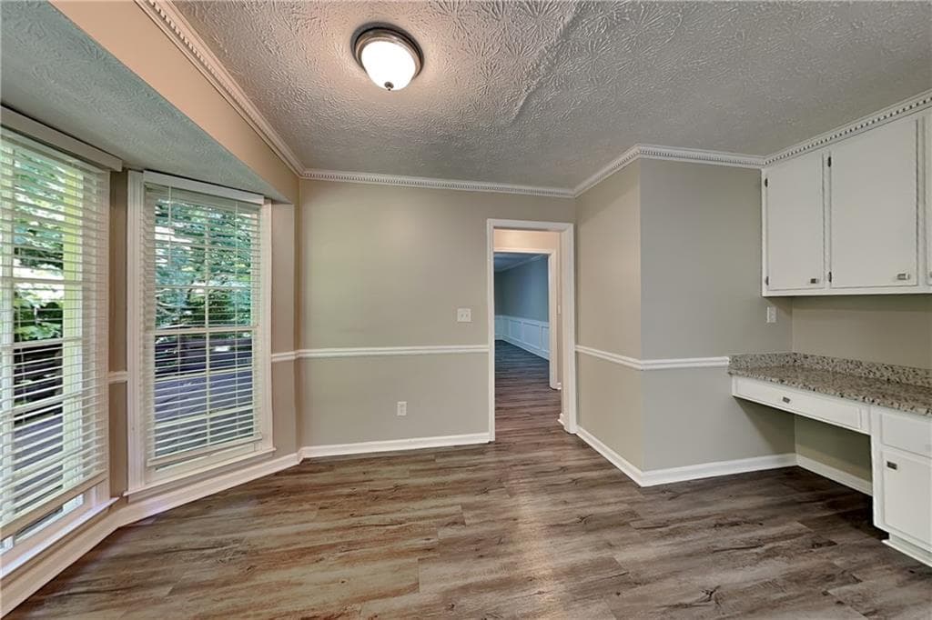 4 bedroom, 3 bathroom, 2,174 sq ft single family residence for rent at 3940 Camrose Place, Marietta, GA 30062 for $2,600 a month — photo 7