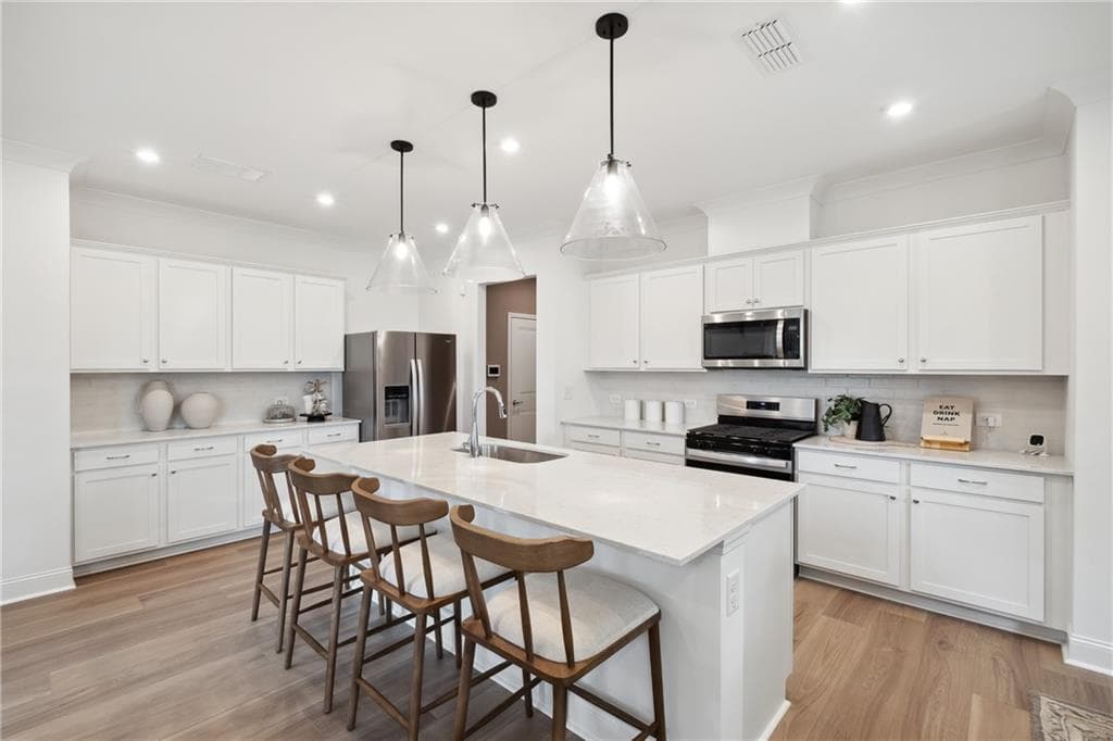 5 bedroom, 4 bathroom, 3,922 sq ft single family residence for sale at 117 Jane Boulevard, Cartersville, GA 30120 — photo 10