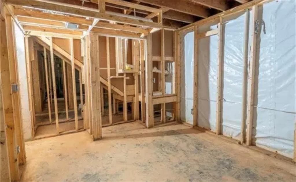 5 bedroom, 3 bathroom, 1,068 sq ft single family residence for sale at 2191 Camp Ground Road, Atlanta, GA 30331 — photo 5