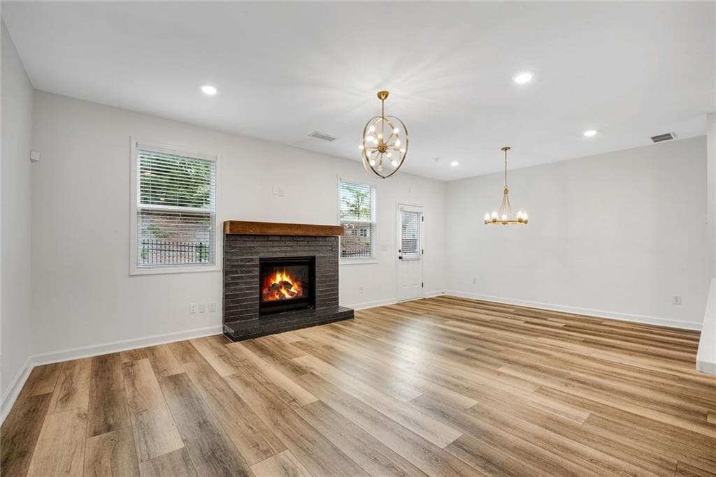 3 bedroom, 3 bathroom, 1,852 sq ft townhouse for sale at 1251 Willamette Way, Marietta, GA 30008 — photo 8