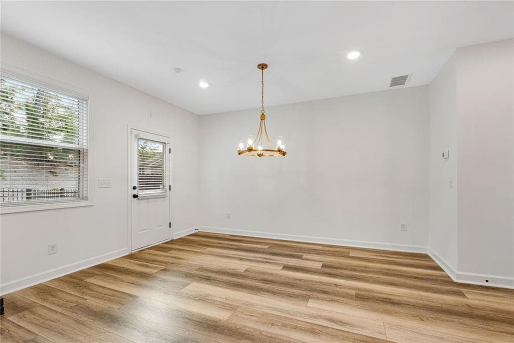 3 bedroom, 3 bathroom, 1,852 sq ft townhouse for sale at 1251 Willamette Way, Marietta, GA 30008 — photo 10