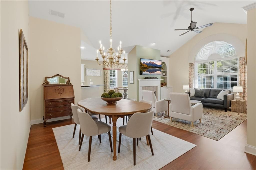 3 bedroom, 3 bathroom, 2,337 sq ft condominium for sale at 2617 Grapevine Circle 601, Cumming, GA 30041 — photo 6