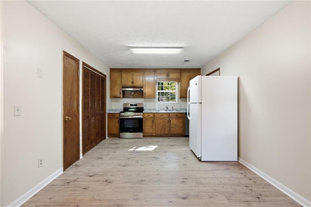 2 bedroom, 1 bathroom, 754 sq ft single family residence under contract at 2665 Pilgrim Mill Road, Cumming, GA 30041 — photo 10
