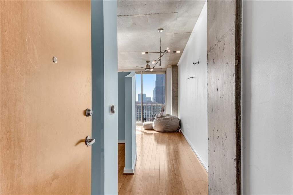 1 bedroom, 2 bathroom, 606 sq ft condominium for rent at 860 Peachtree Street 2416, Atlanta, GA 30308 for $1,900 a month — photo 5