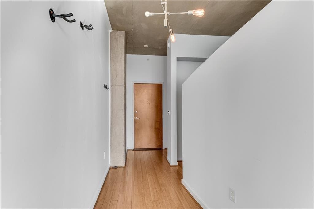 1 bedroom, 2 bathroom, 606 sq ft condominium for rent at 860 Peachtree Street 2416, Atlanta, GA 30308 for $1,900 a month — photo 6