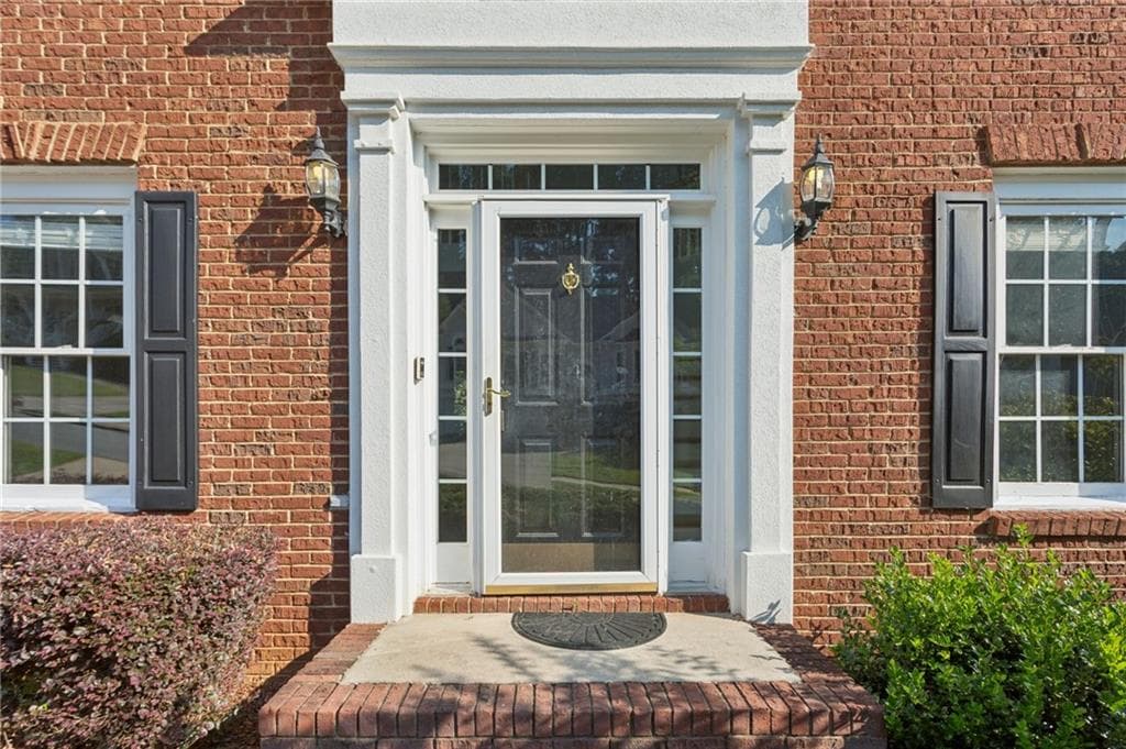 5 bedroom, 4 bathroom, 3,386 sq ft single family residence for sale at 4101 Dream Catcher Drive, Woodstock, GA 30189 — photo 3