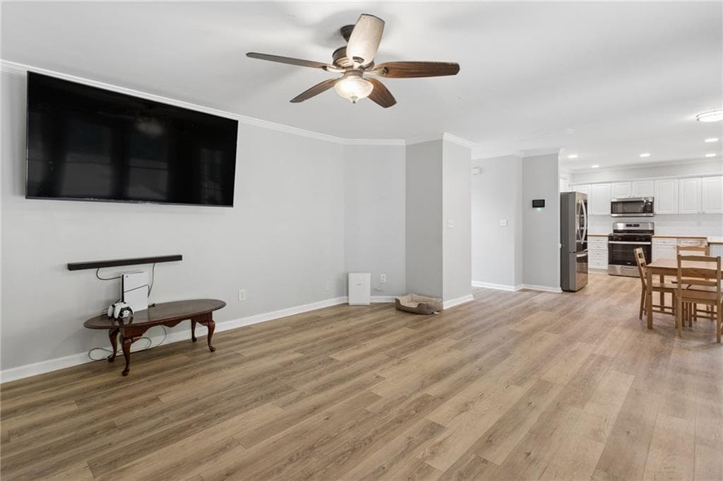 5 bedroom, 4 bathroom, 3,386 sq ft single family residence for sale at 4101 Dream Catcher Drive, Woodstock, GA 30189 — photo 10