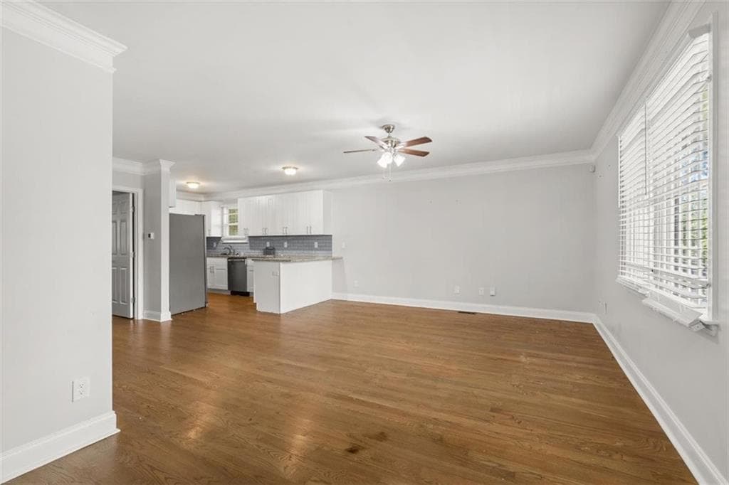 3 bedroom, 3 bathroom, 1,632 sq ft single family residence for sale at 116 Park Avenue, Atlanta, GA 30315 — photo 3