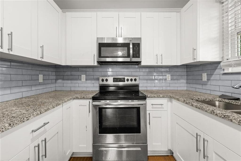 3 bedroom, 3 bathroom, 1,632 sq ft single family residence for sale at 116 Park Avenue, Atlanta, GA 30315 — photo 6