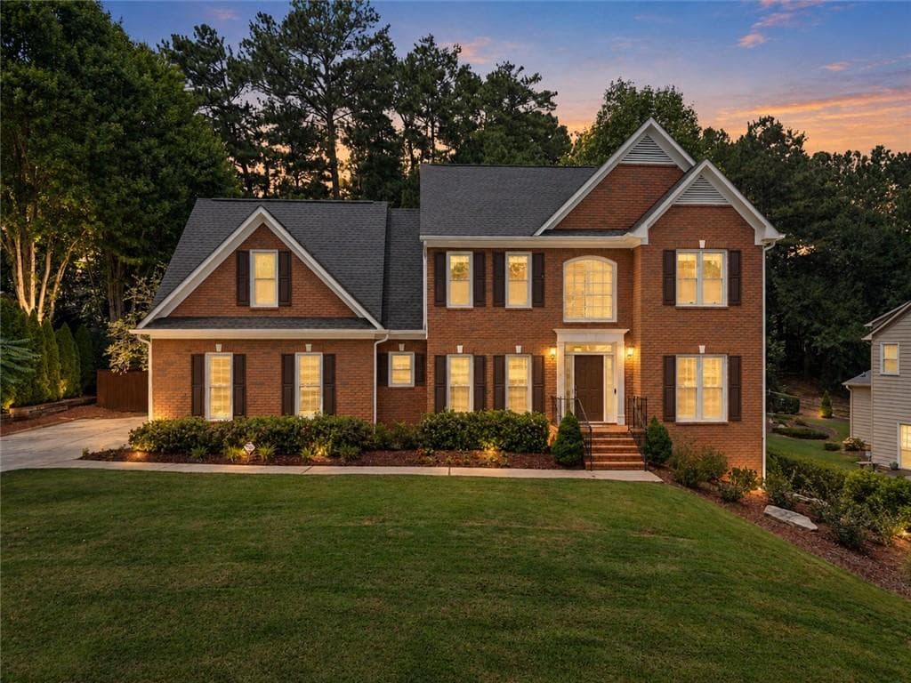 4 bedroom, 3 bathroom, 3,092 sq ft single family residence for sale at 390 Woodbrook Way, Lawrenceville, GA 30043 — photo 3
