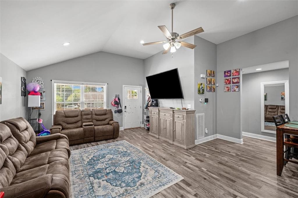 3 bedroom, 2 bathroom, 1,159 sq ft single family residence for sale at 3084 Striplin Trail, Dalton, GA 30721 — photo 7