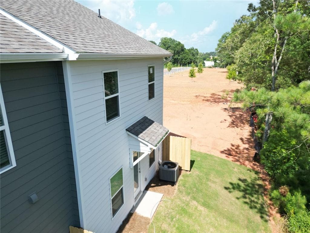 3 bedroom, 3 bathroom, 1,750 sq ft townhouse for rent at 165 Mill Center Boulevard 216, Athens, GA 30606 for $1,995 a month — photo 5