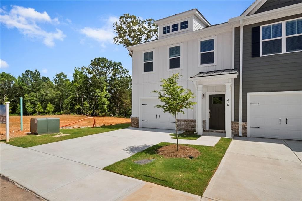 3 bedroom, 3 bathroom, 1,750 sq ft townhouse for rent at 165 Mill Center Boulevard 216, Athens, GA 30606 for $1,995 a month — photo 9