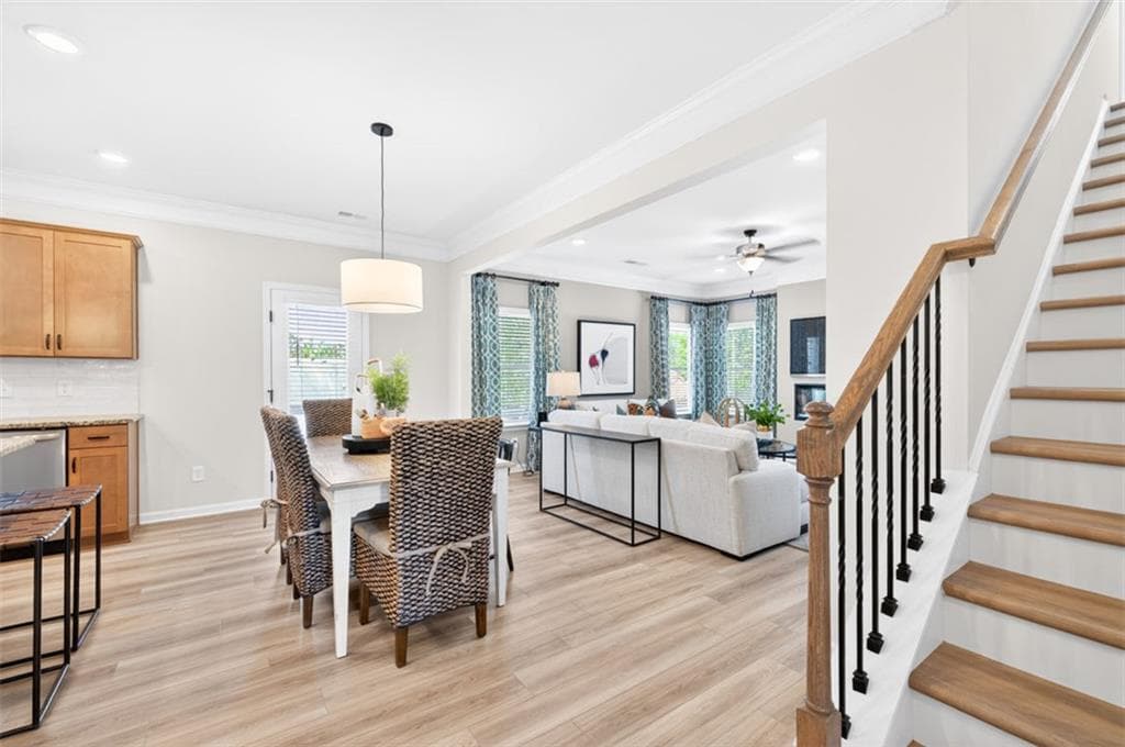 4 bedroom, 3 bathroom, 2,095 sq ft single family residence for sale at 247 Shire Loop, Calhoun, GA 30701 — photo 6