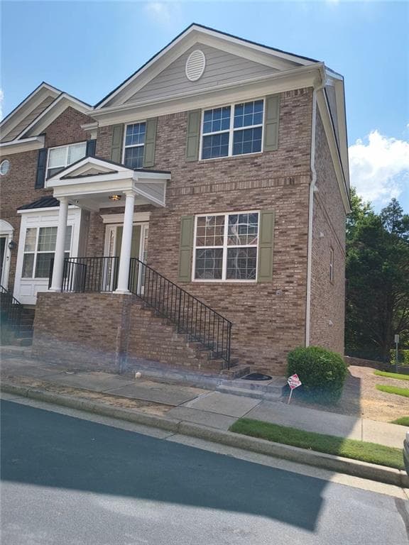 3 bedroom, 4 bathroom, 2,394 sq ft townhouse for rent at 1837 Appaloosa Mill Court, Buford, GA 30519 for $2,400 a month — photo 1 of 21