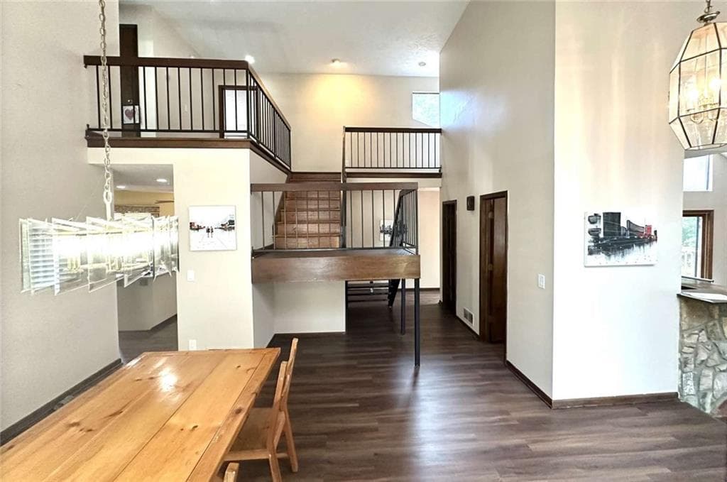 3 bedroom, 3 bathroom, 3,045 sq ft single family residence for sale at 3150 Bolero Drive, Atlanta, GA 30341 — photo 2