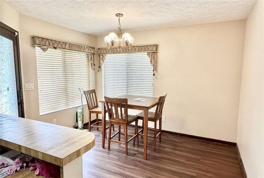 3 bedroom, 3 bathroom, 3,045 sq ft single family residence for sale at 3150 Bolero Drive, Atlanta, GA 30341 — photo 10