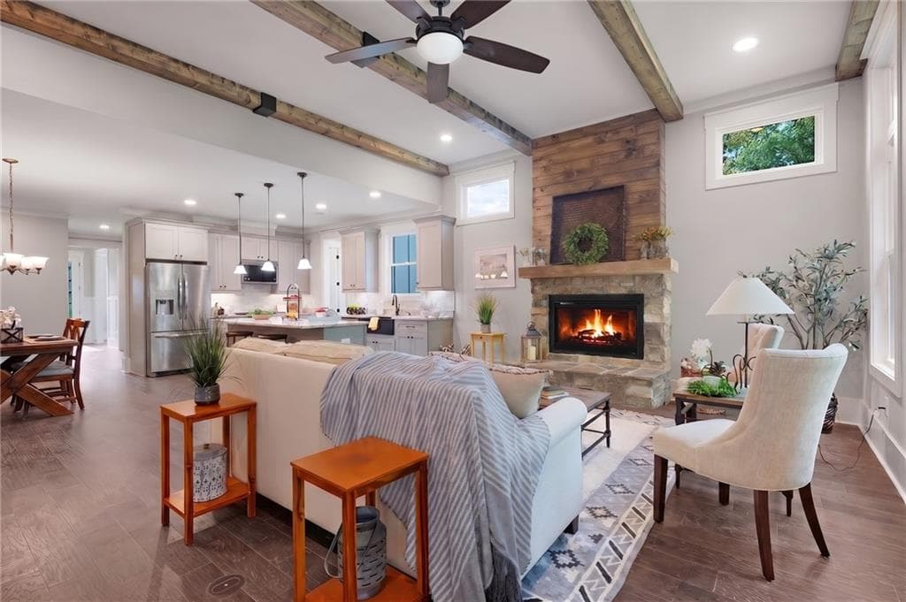 3 bedroom, 3 bathroom, 2,384 sq ft townhouse for rent at 69 Villa Vista 10, Jasper, GA 30148 for $4,500 a month — photo 4