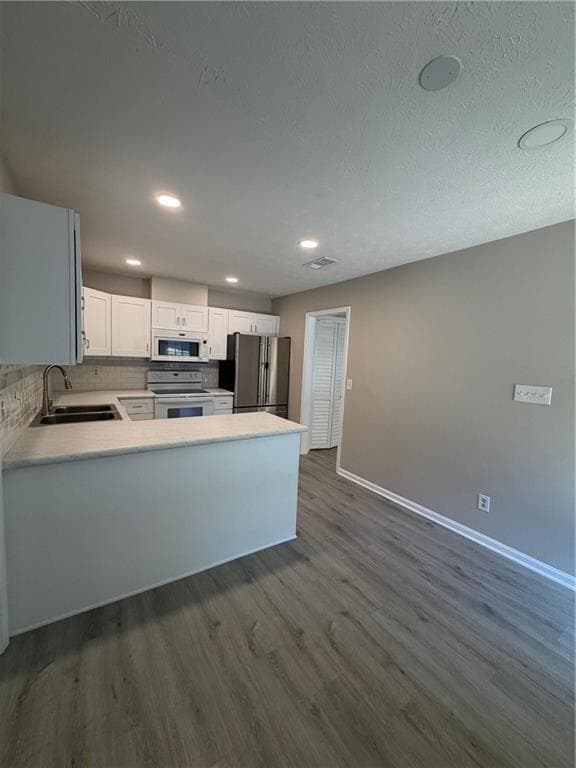 duplex under contract at 504-6 Plymouth Lane, Alpharetta, GA 30009 — photo 5