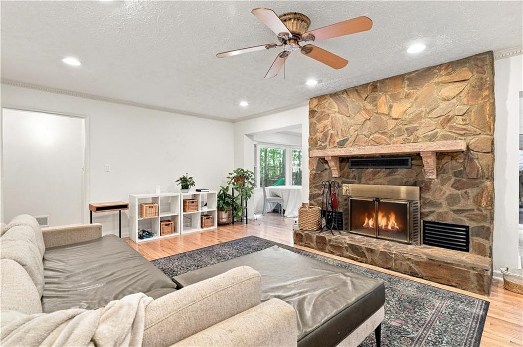 4 bedroom, 4 bathroom, 5,279 sq ft single family residence for sale at 6250 White Mill Road, Fairburn, GA 30213 — photo 9