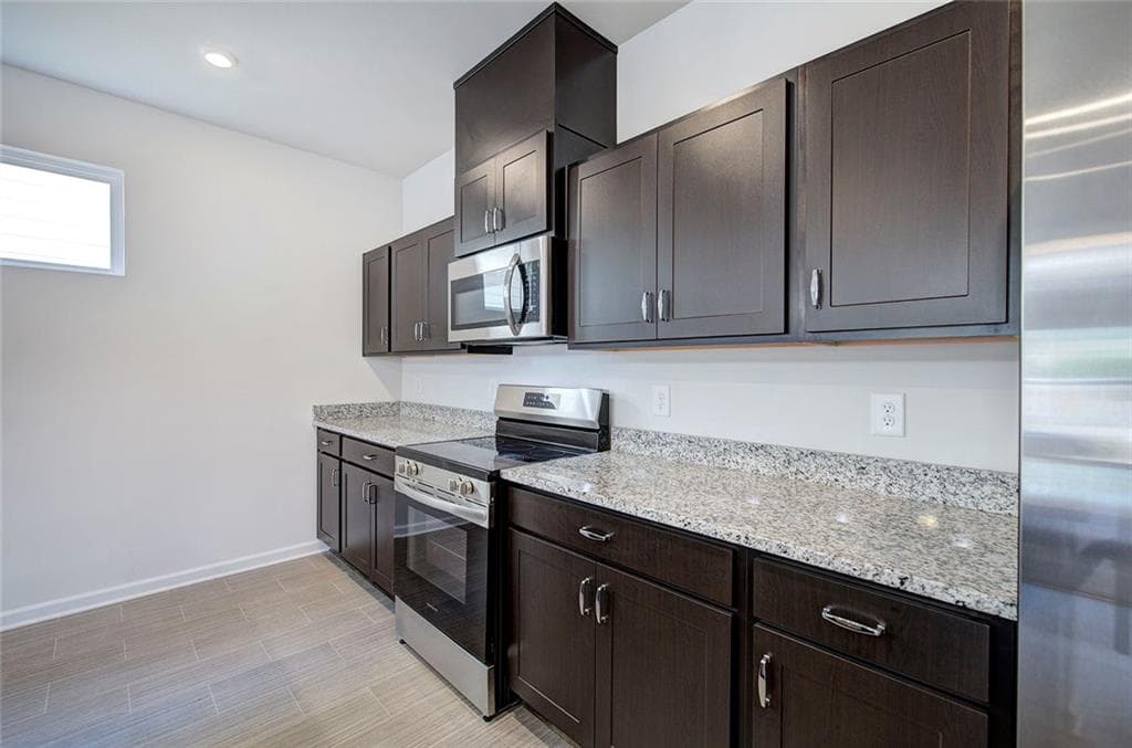 3 bedroom, 3 bathroom, 2,244 sq ft single family residence for sale at 416 PERTH Drive, Cartersville, GA 30121 — photo 9