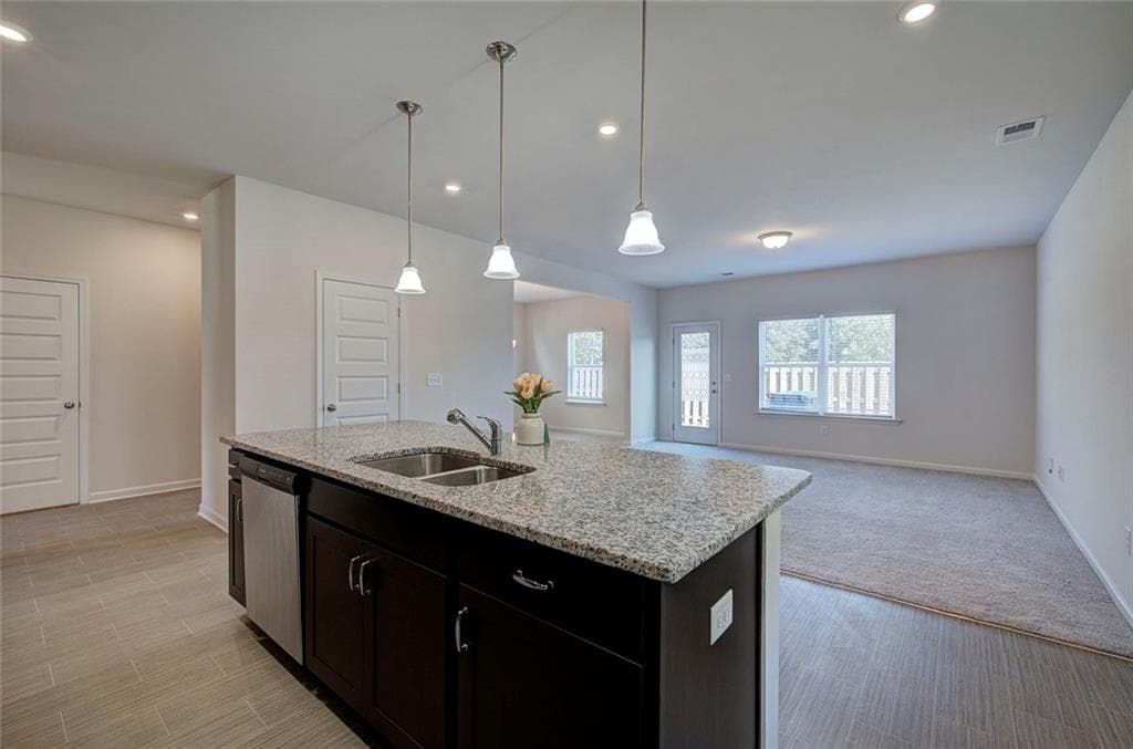 3 bedroom, 3 bathroom, 2,244 sq ft single family residence for sale at 416 PERTH Drive, Cartersville, GA 30121 — photo 10